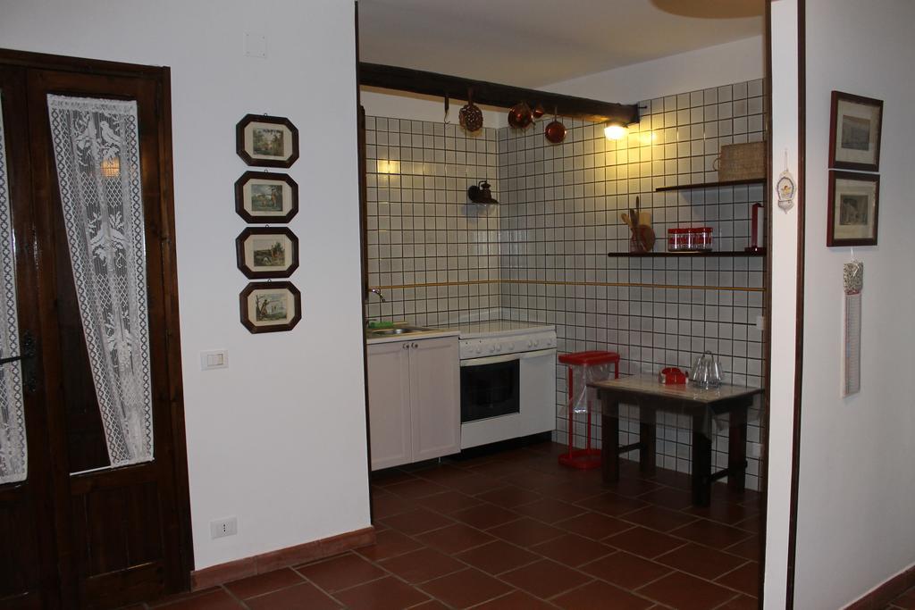 מונופולי Albachiara Bed & Breakfast חדר תמונה