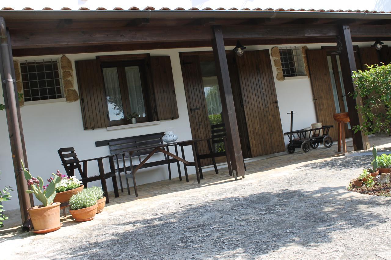 מונופולי Albachiara Bed & Breakfast מראה חיצוני תמונה