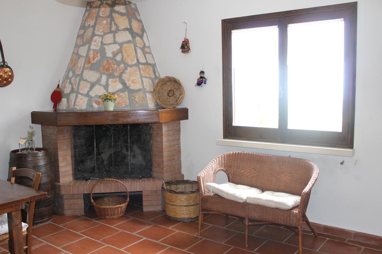 מונופולי Albachiara Bed & Breakfast מראה חיצוני תמונה