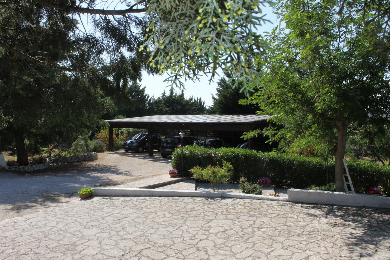 מונופולי Albachiara Bed & Breakfast מראה חיצוני תמונה